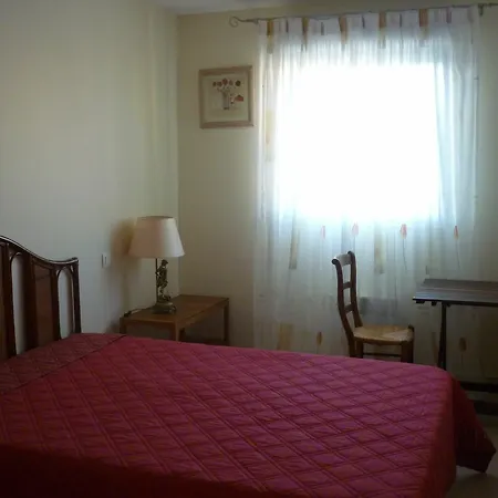 Bright In St Raphael With A Balcony, Great Views And Ac Saint-Raphael (Var)